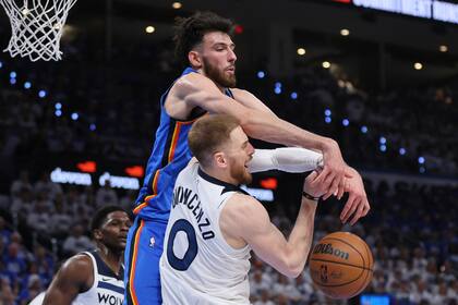 Con dos equipos ofensivos, el título de la NBA podría decidirse en la defensa