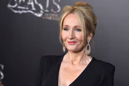 J.K. Rowling rompió el silencio sobre los actores que interpretarán a Harry, Ron y Hermione en la serie